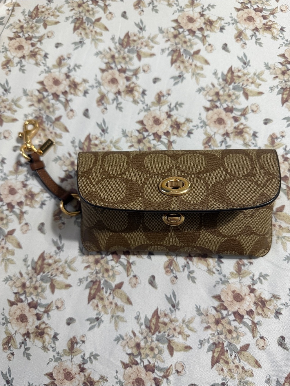 Coach Tan/Brown Signature Canvas Wristlet with Gold Hardware